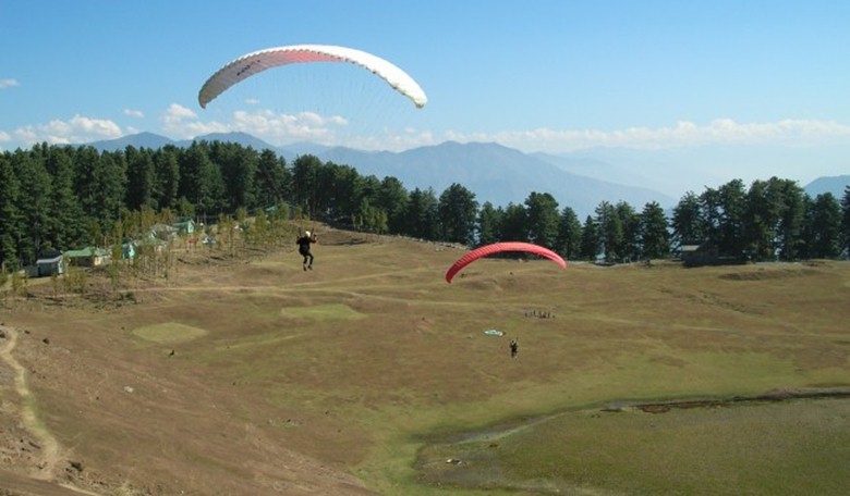 paragliding in India