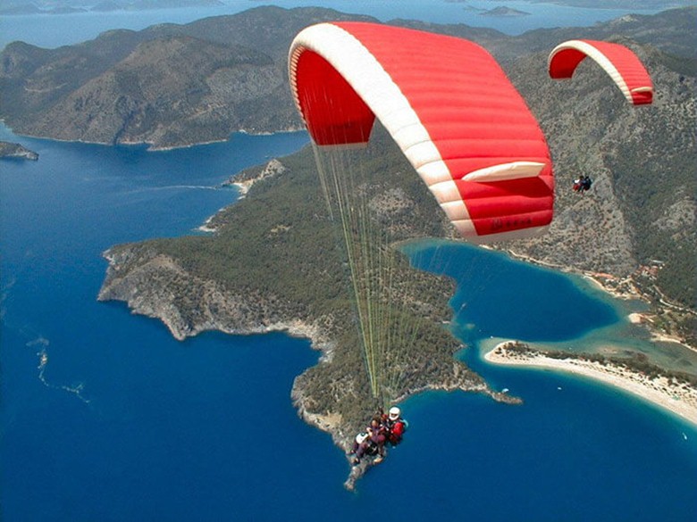 paragliding in india