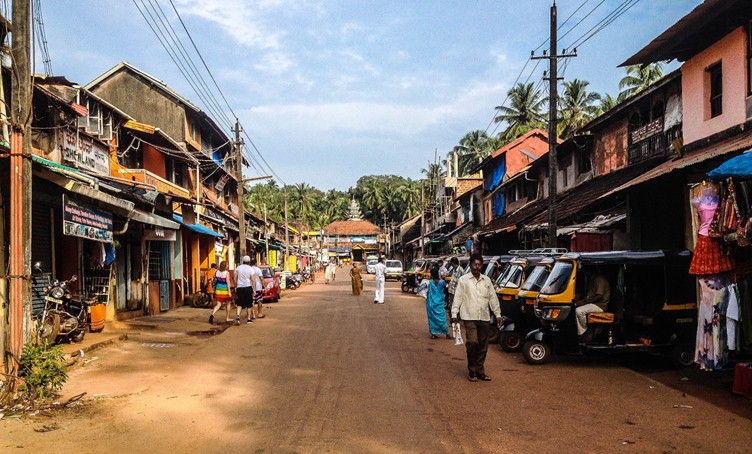 places to visit in gokarna at night