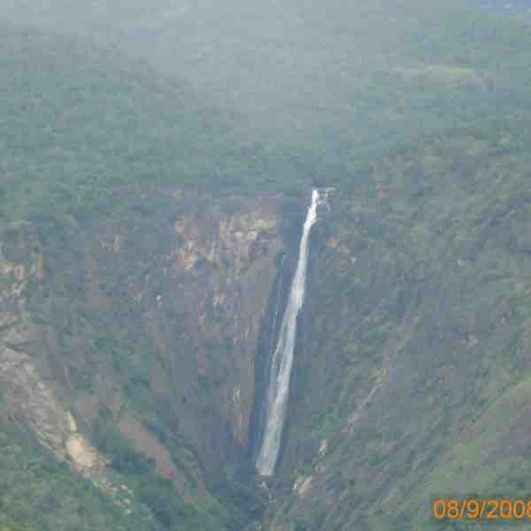 nearest places to visit from kodaikanal